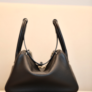 hermes lindy 26 bag clemence in gold