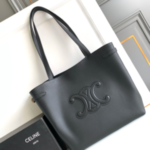 celine medium cabas anais cuir triomphe bag
