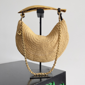 bottega veneta raffia crochet sardine with chain bag 7.webp