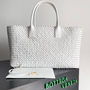 bottega veneta cabas intrecciato lambskin white tote bag 8.webp