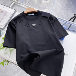 prada triangle t shirt logo black t shirt