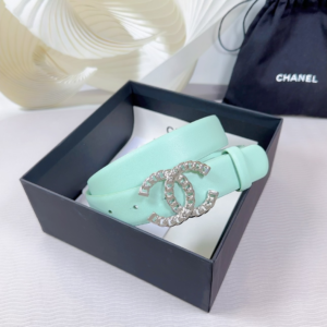 belts chanel 8 3.webp