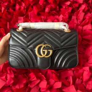 gucci marmont medium in chevron matelasse lambskin black bag
