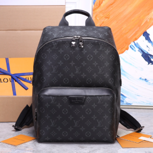 lv discovery pm monogram backpack