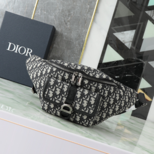 dior belt bag beige and black dior oblique jacquard