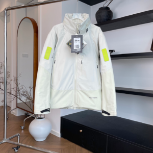 arcteryx axis insulated system white jacket