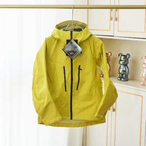 arcteryx alpha lt gore tex pro shell? jacket with hood