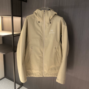 arcterys beta sl goretex light grey jacket with hood