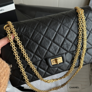 chanel medium classic double flap bag