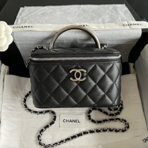 chanel black caviar vanity case top handle?